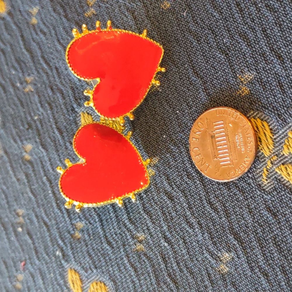 Heart earrings